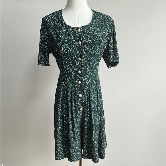 VTG 90’s Women’s Lightweight Cottagecore Feminine Floral Tapestry Green Romper 7 - Picture 1 of 10